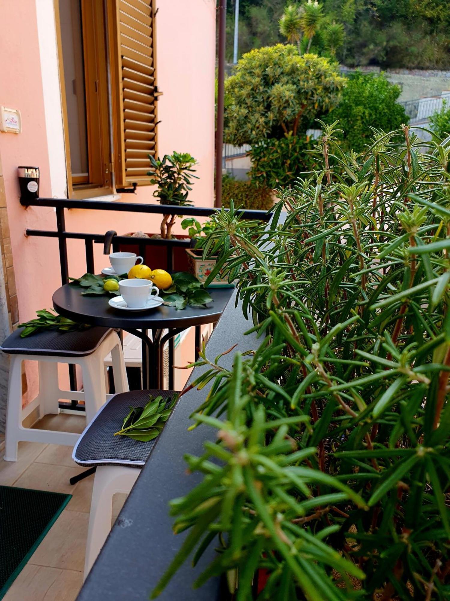 Casa Vacanze Rosy "Nel Verde" Palinuro Quarto foto