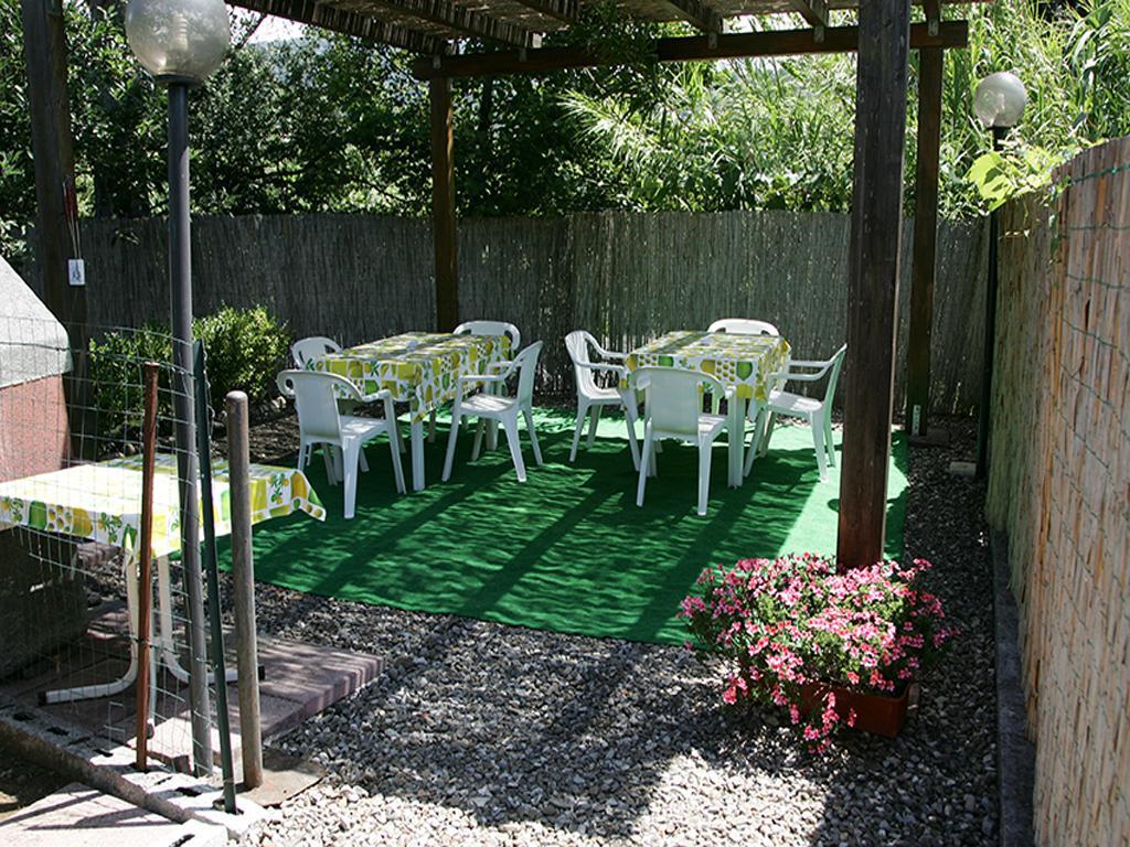 Casa Vacanze Rosy "Nel Verde" Palinuro Quarto foto